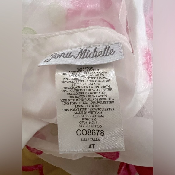 Beautiful Girls Dress Up Formal Size 4 Dress w Flower Hairband Set - Picture 7 of 7